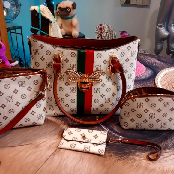NWOT CM 4 piece set handbag - Picture 2 of 9